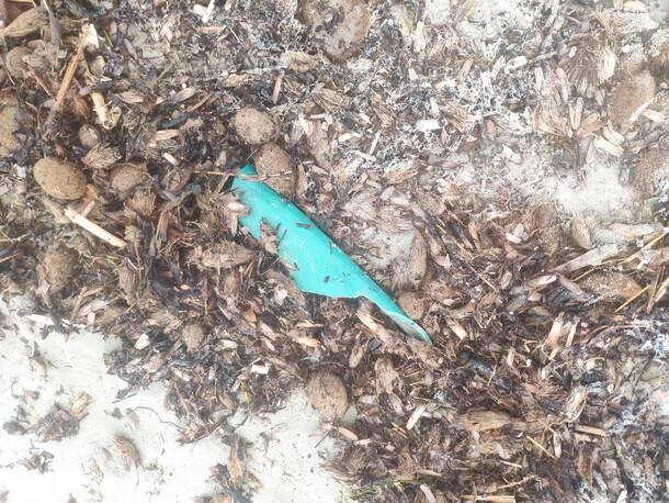 Fragmento de plástico azul