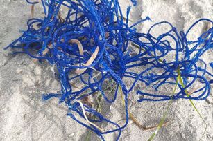 Cable azul fino